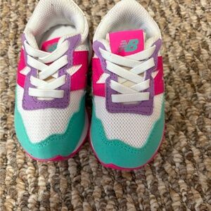 New Balance Pink and Purple Sneakers Retro-Inspired Athletic Design